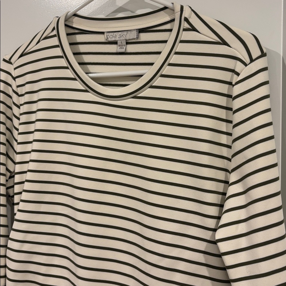 Pale Sky Womens Long Sleeve Shirts Large - Picture 3 of 6